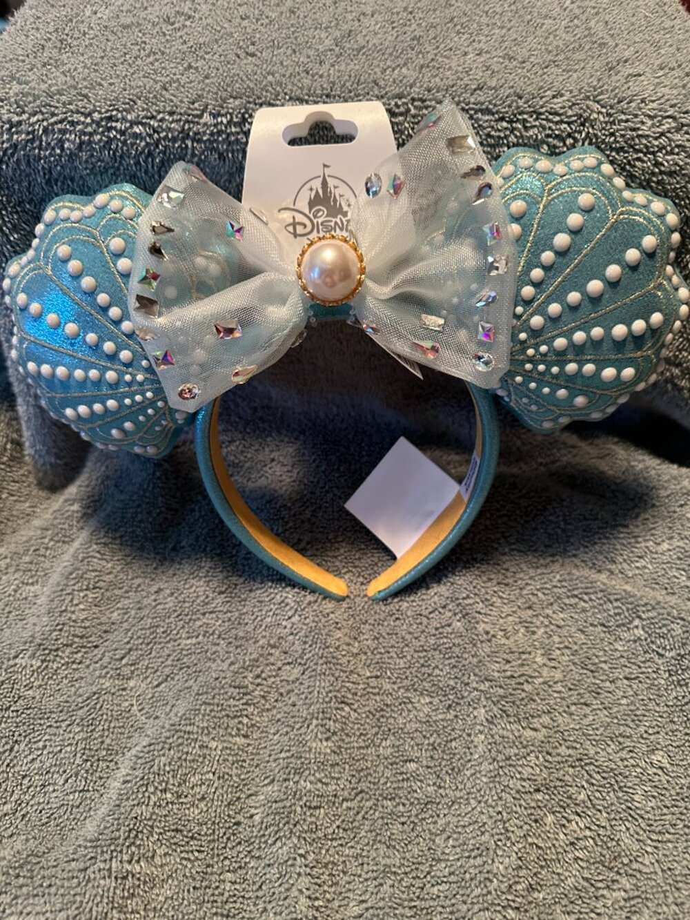 Disney Store Exclusive Shell Ear Headband for Adults by BaubleBar - Picture 7 of 12